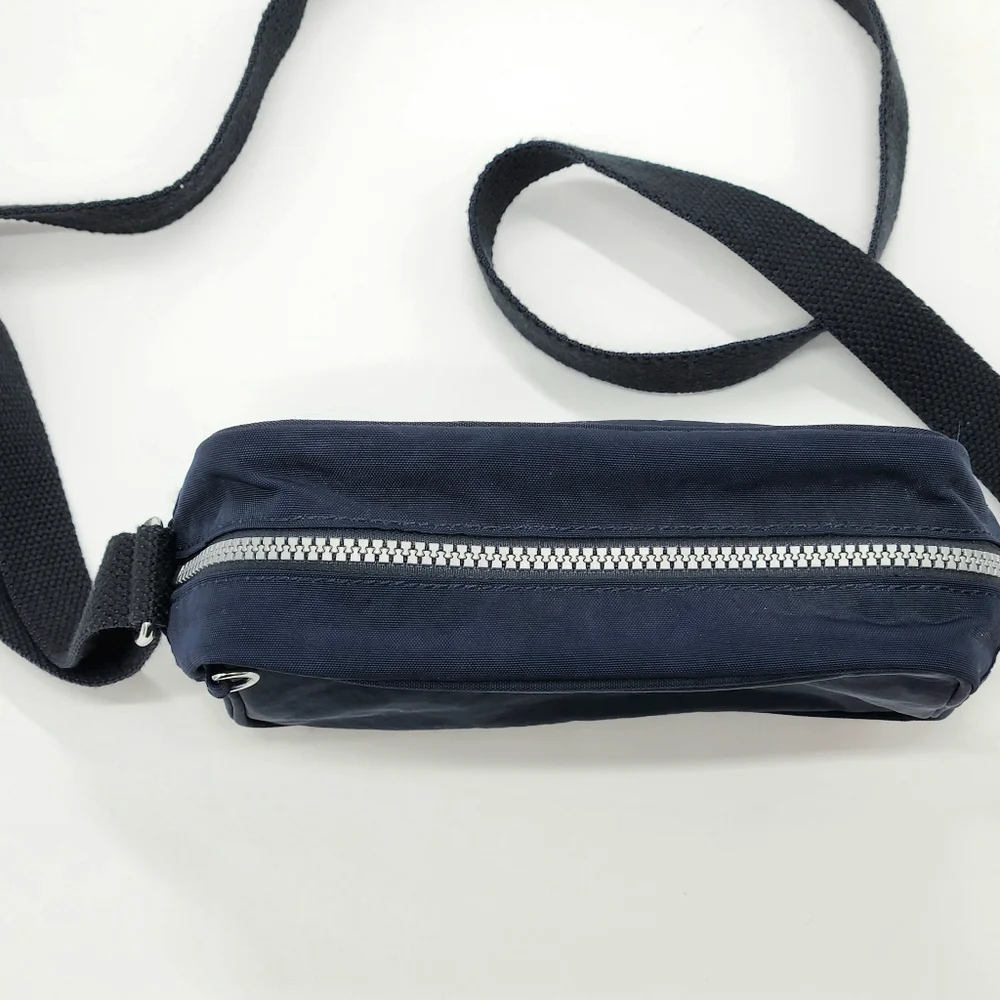 Kipling Dee II Navy Crossbody Bag with BagCharm –Excellent Condition